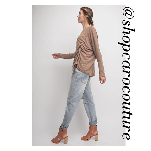 Long sleeve ruched tee - Picture 4 of 9